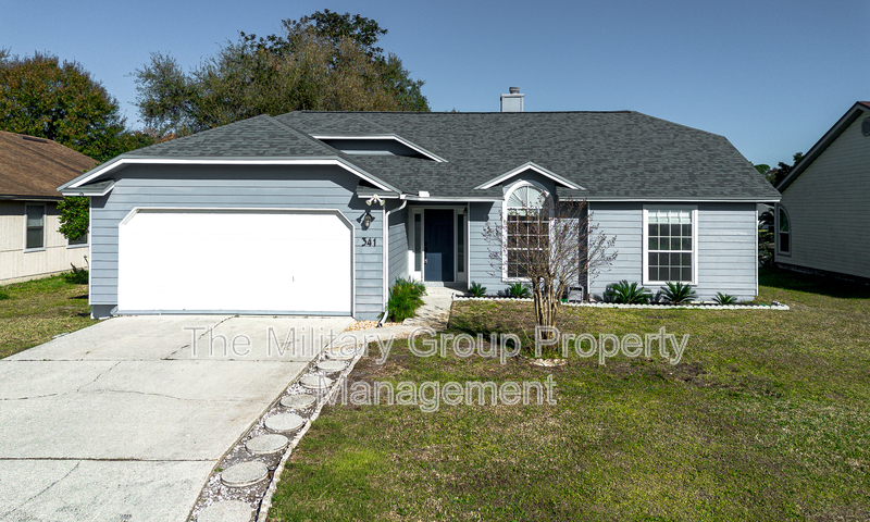 Jacksonville House: 341 Dijon Drive S