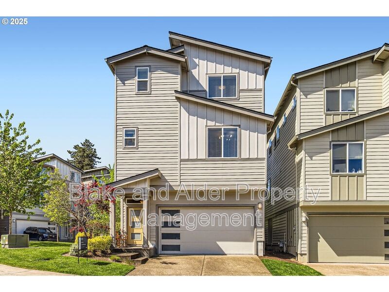 Happy Valley House: 12357 SE GOALI CT