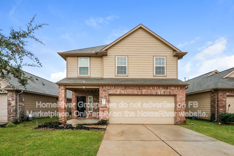 Houston House: 10311 Urban Oak Trl