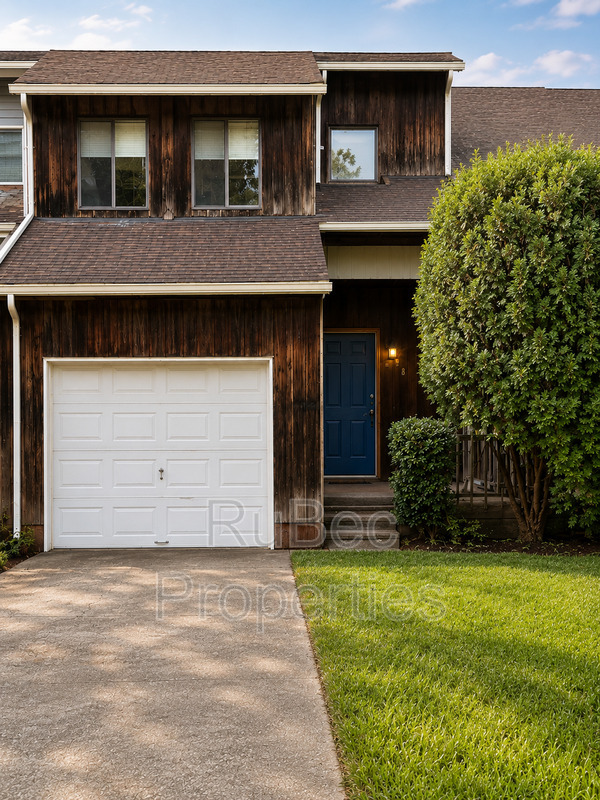 Charlotte House: 6024 Spanish Oak Road