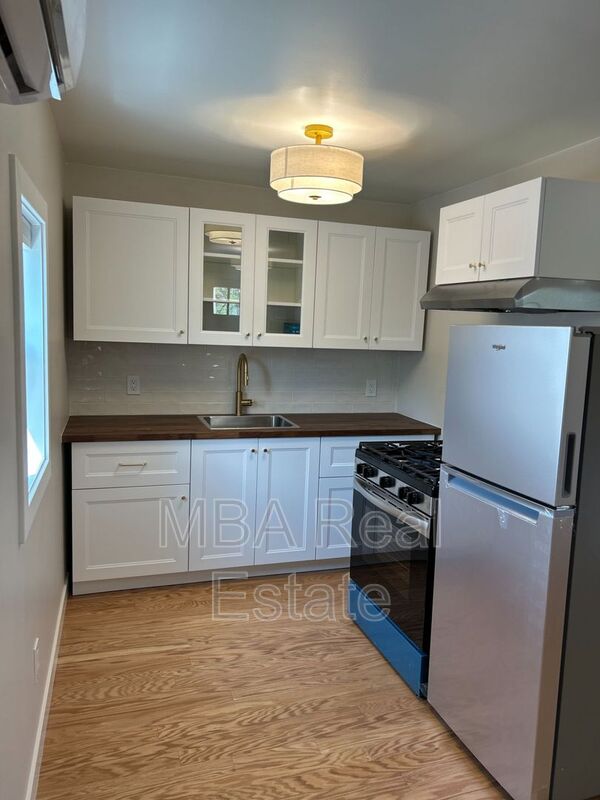 Phoenix Condo: 1338 W Monroe St