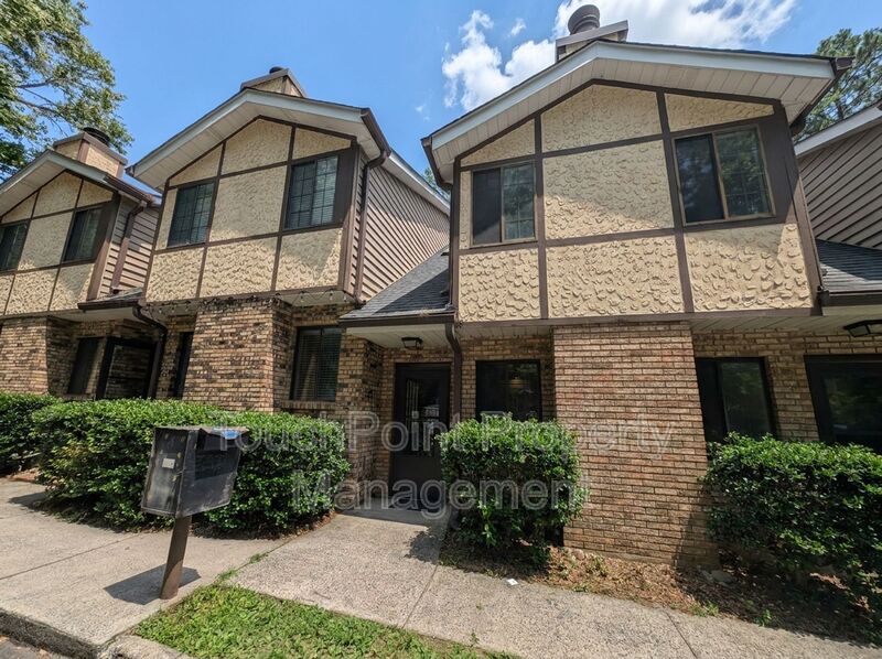 Charlotte Condo: 9111 Sharonbrook Drive