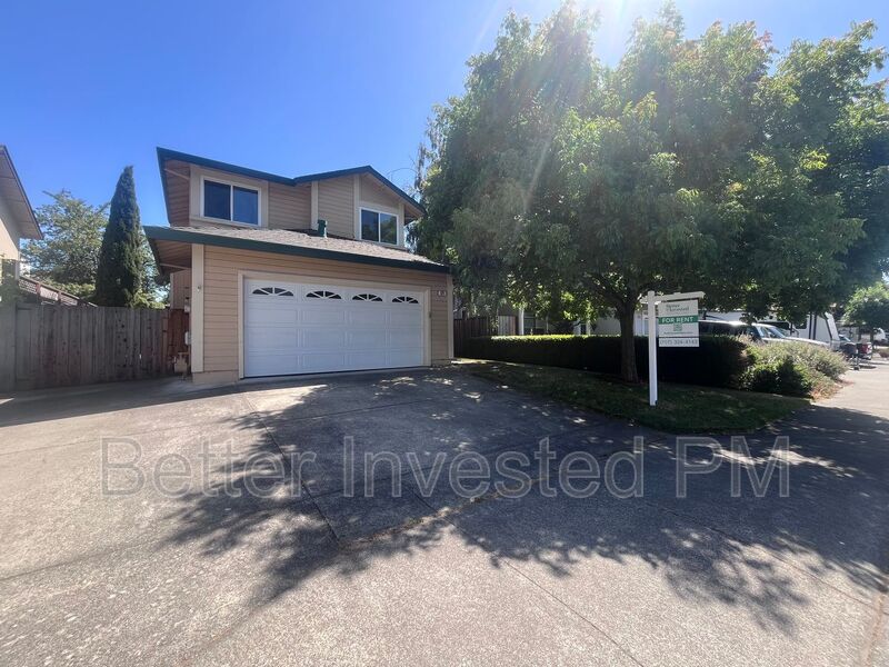 Windsor House: 674 Claudius Way