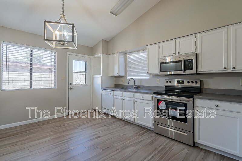 Glendale Condo: 5714 N 68th Ave