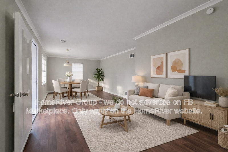 Memphis House: 644 Kent St