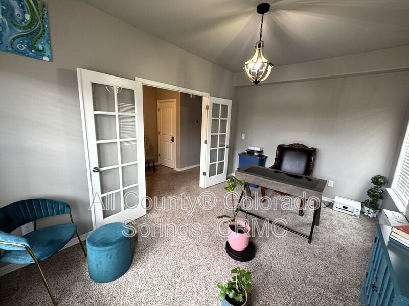 Main Rental Photo 4