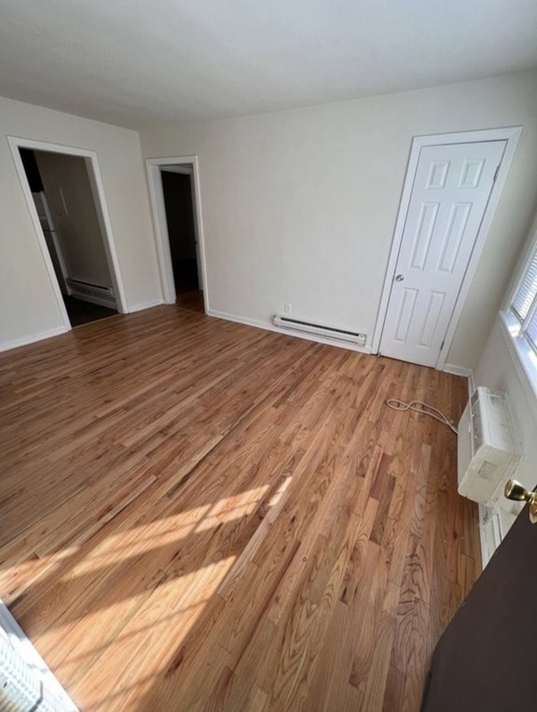 Richmond Condo: 2603 5th Ave