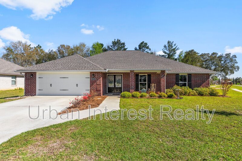 Crestview House: 4701 Chanson Crossing