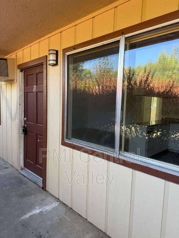 Angels Camp Condo: 1220 Fairview Dr