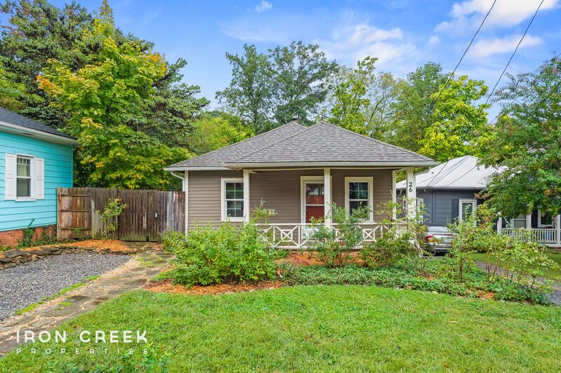 Asheville House: 26 Murdock Ave