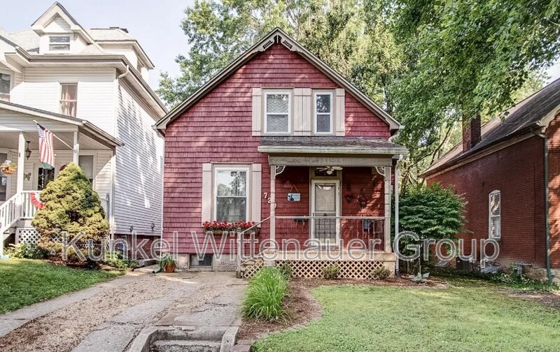 Belleville House: 720 E D Street