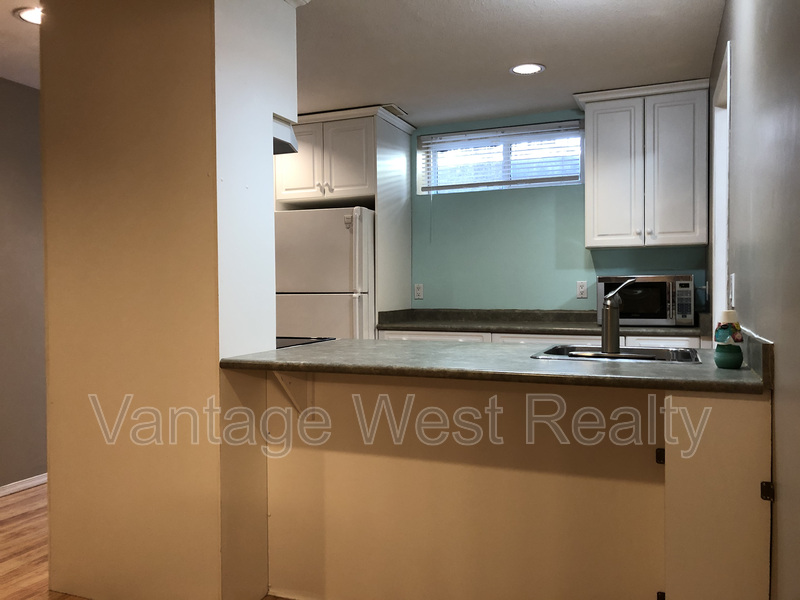 Kelowna House: 348-B Rio Drive S.