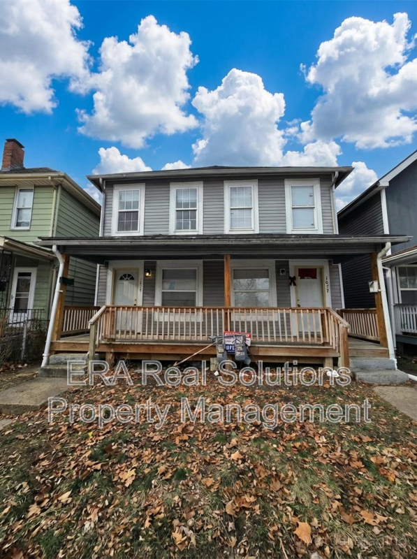 Columbus Condo: 1879 S Bruck St