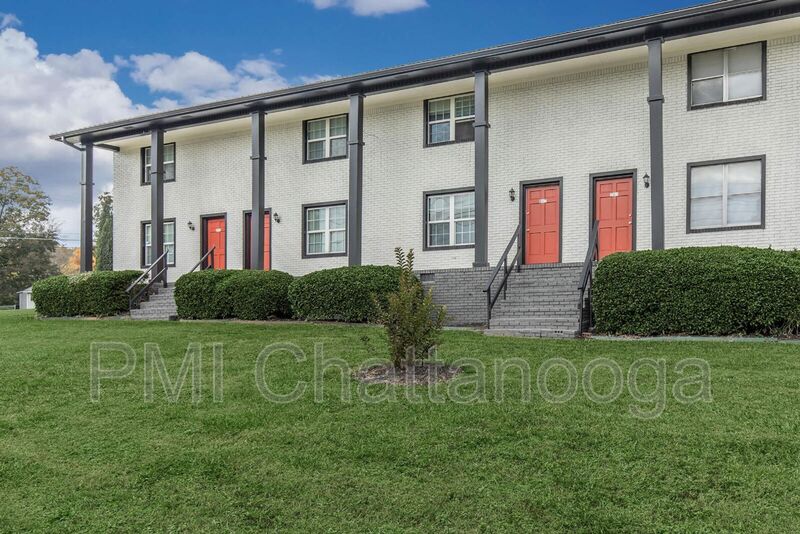 Rossville House: 985 Cross St