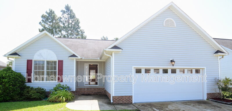 Fayetteville House: 3019 Burton Dr