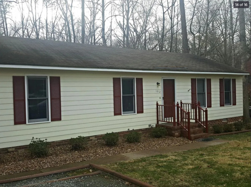 North Chesterfield House: 1612 Celia Cres