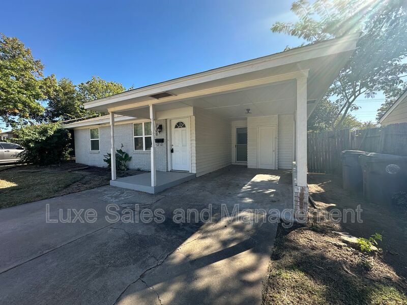 Oklahoma City House: 2108 Westchester Drive