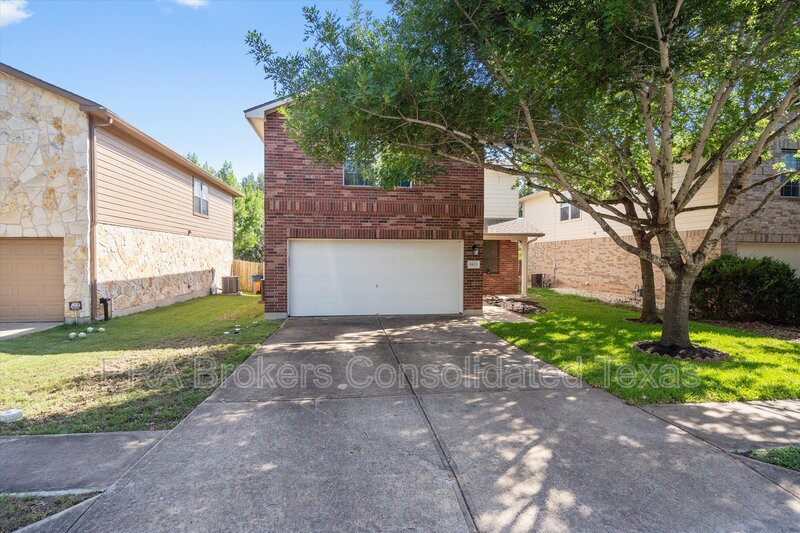 Austin House: 5825 Silver Screen Dr