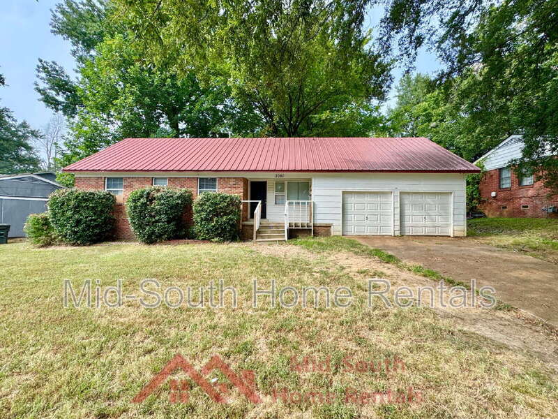 Memphis House: 2050 Sharon Ln