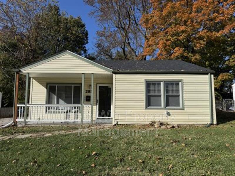 Florissant House: 295 Brackleigh Ln