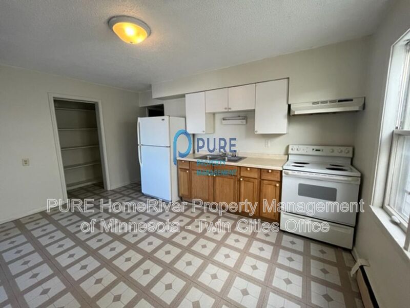 Saint Paul Apartment: 840 Beech St