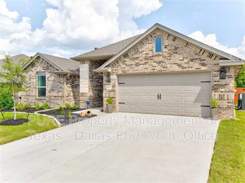 Weatherford House: 1612 Town Creek Circle