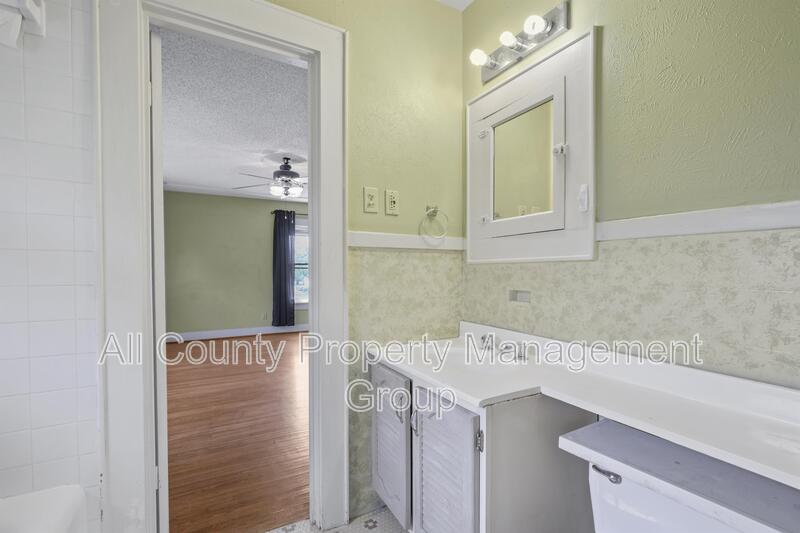 Main Rental Photo 11