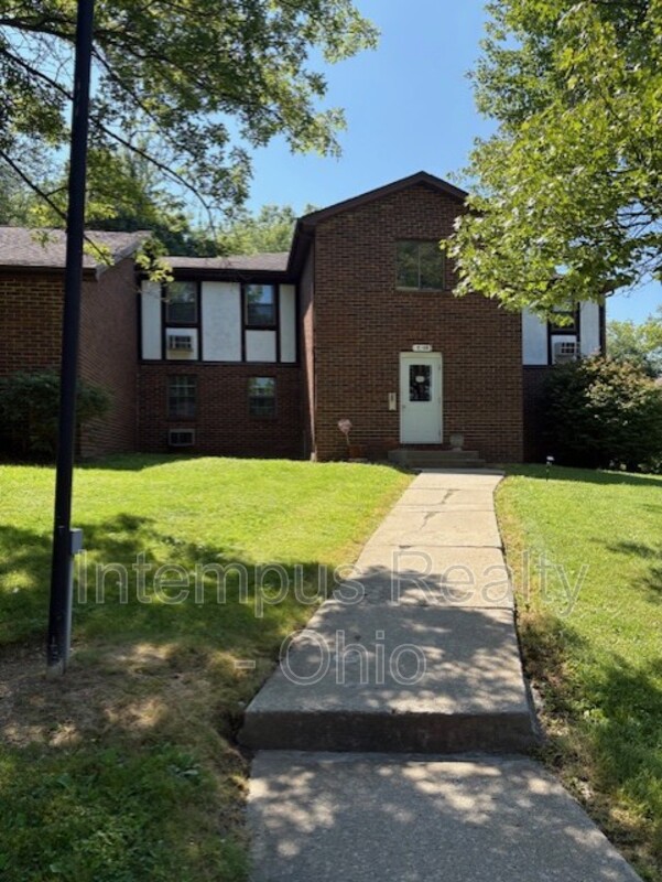 Canfield Condo: 6321 Saint Andrews Dr