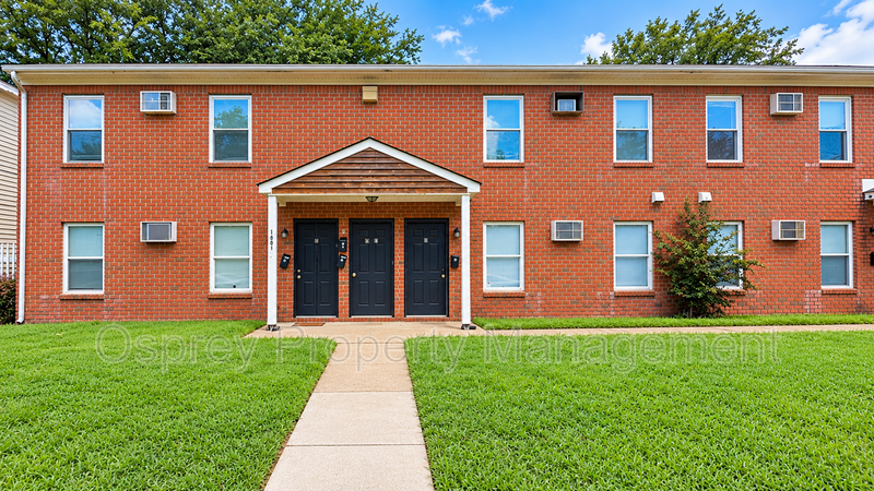 Recently Renovated 2-Bedroom Apartment in Norfolk, VA! - Photo 1