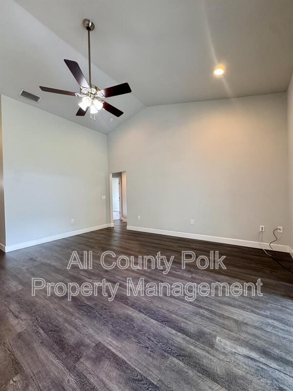 Main Rental Photo 3