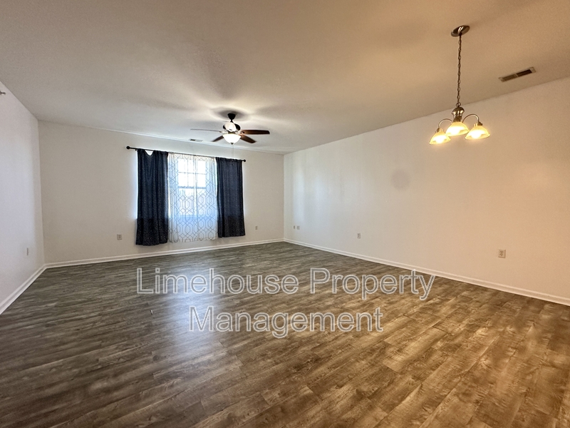 Virginia Beach Condo: 5317 Warminster Drive - 303