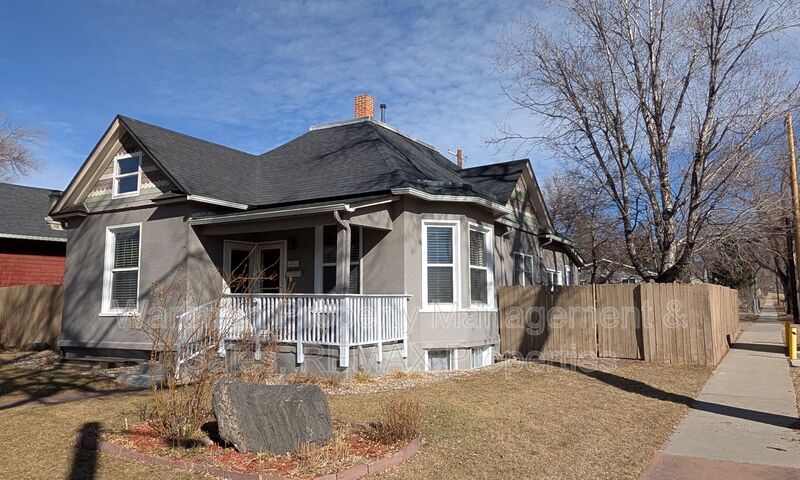 Colorado Springs House: 2102 W Kiowa