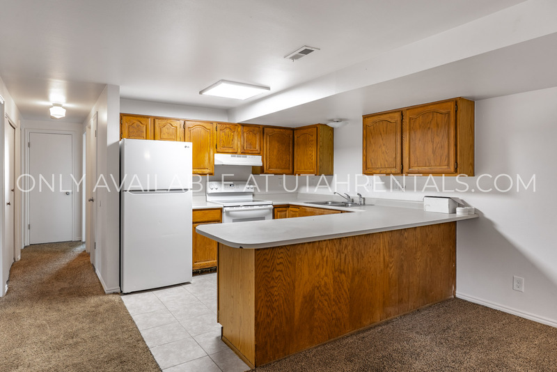 Provo Condo: 1671 Hickory Ln