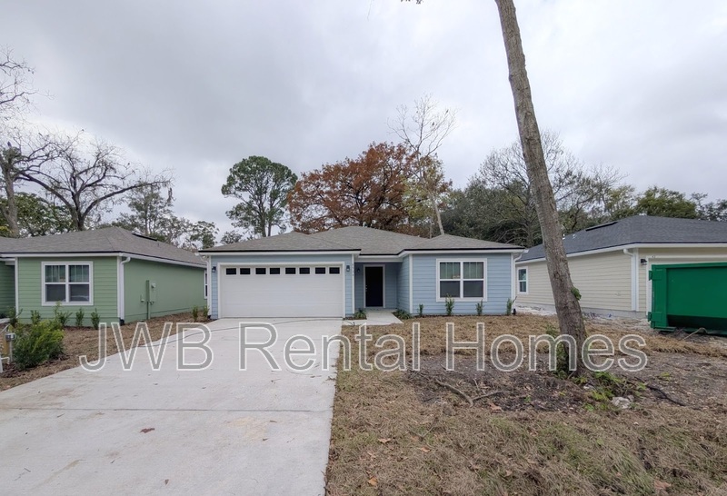 Jacksonville House: 8934 5th Ave