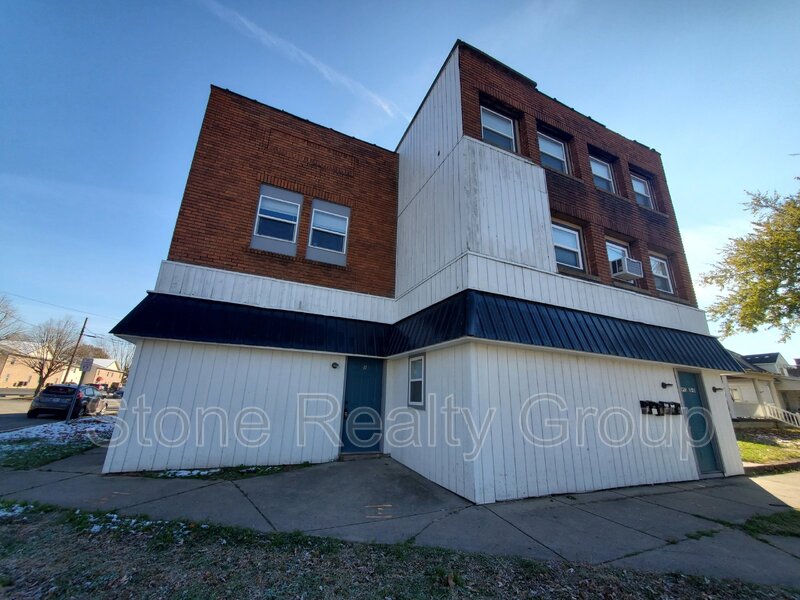 Terre Haute Condo: 2333 North 14th Street