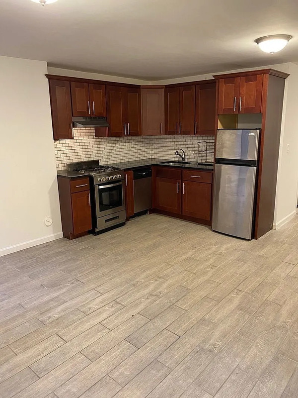 Brooklyn Condo: 17 Irving Pl
