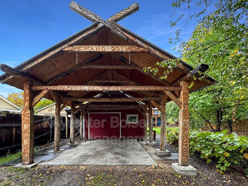 Boise House: 1904 N 26th St