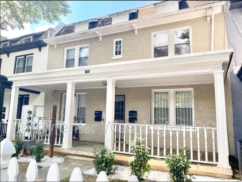 Washington Condo: 1700 West Virginia Ave