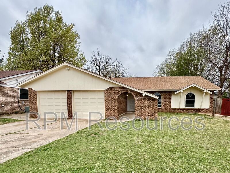 Yukon House: 720 Willow Run