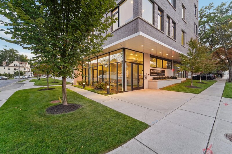 East Orange Condo: 475 William Street - 210