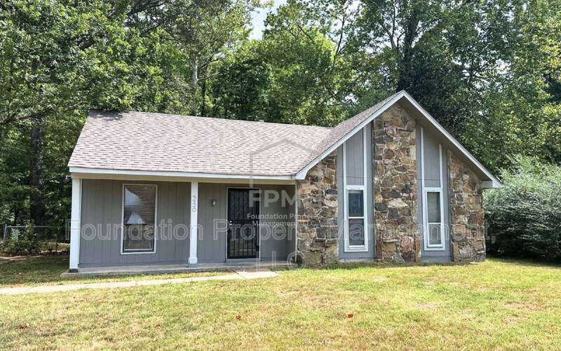 Memphis House: 4430 Tarleton Drive