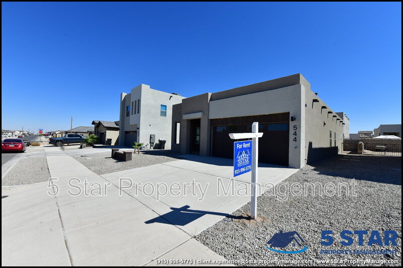 El Paso House: 544 Cedarwood Drive !!