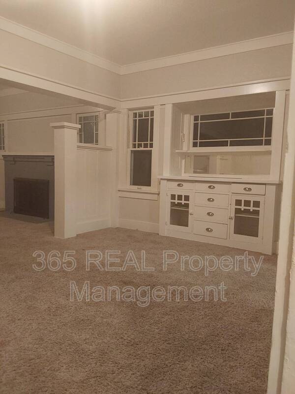 Greeley Condo: 1743 7th Avenue, Unit 2