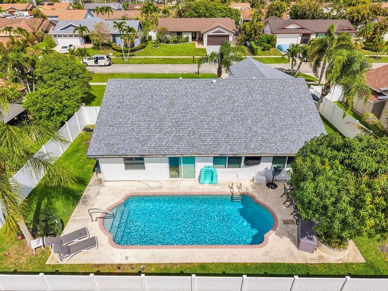 Boca Raton House: 19119 Winslow Terrace