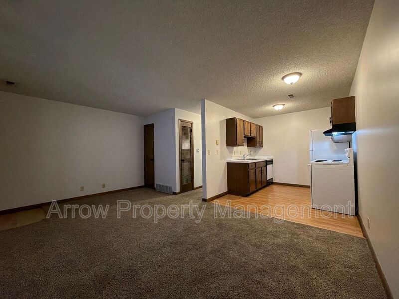 Lincoln Condo: 1820 F Street