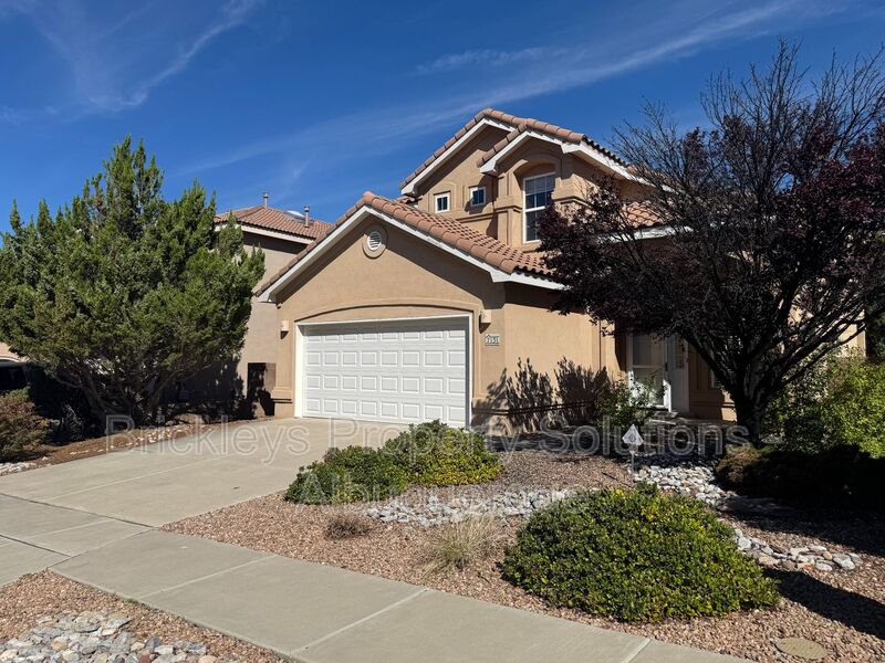 Albuquerque House: 7131 Wild Olive Ave NE
