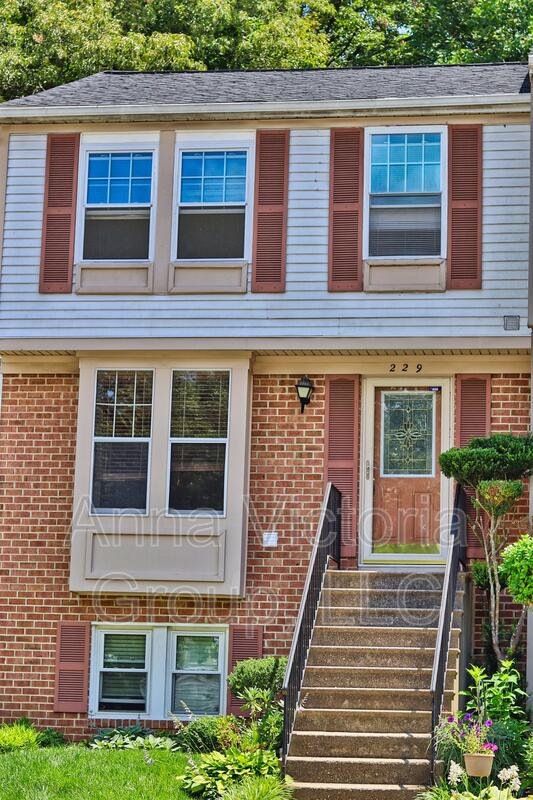 Upper Marlboro Condo: 229 Red Jade Drive - 1