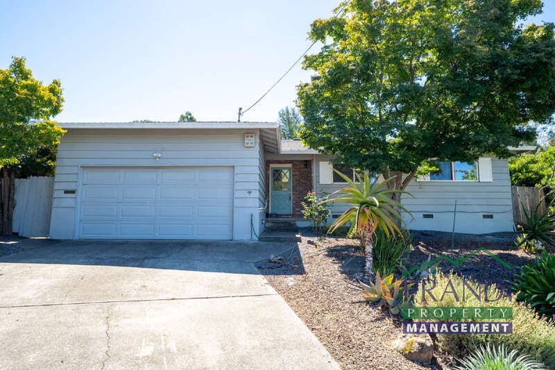 San Rafael House: 7 Edward Ave