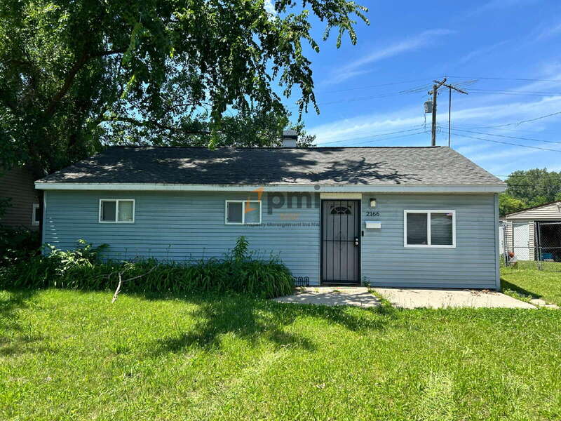 Gary House: 2166 Wisconsin St