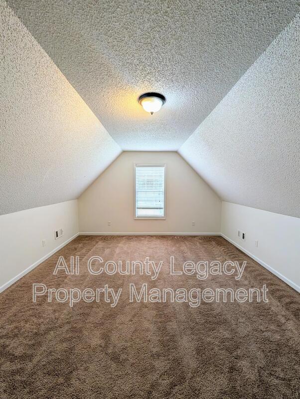 Main Rental Photo 11